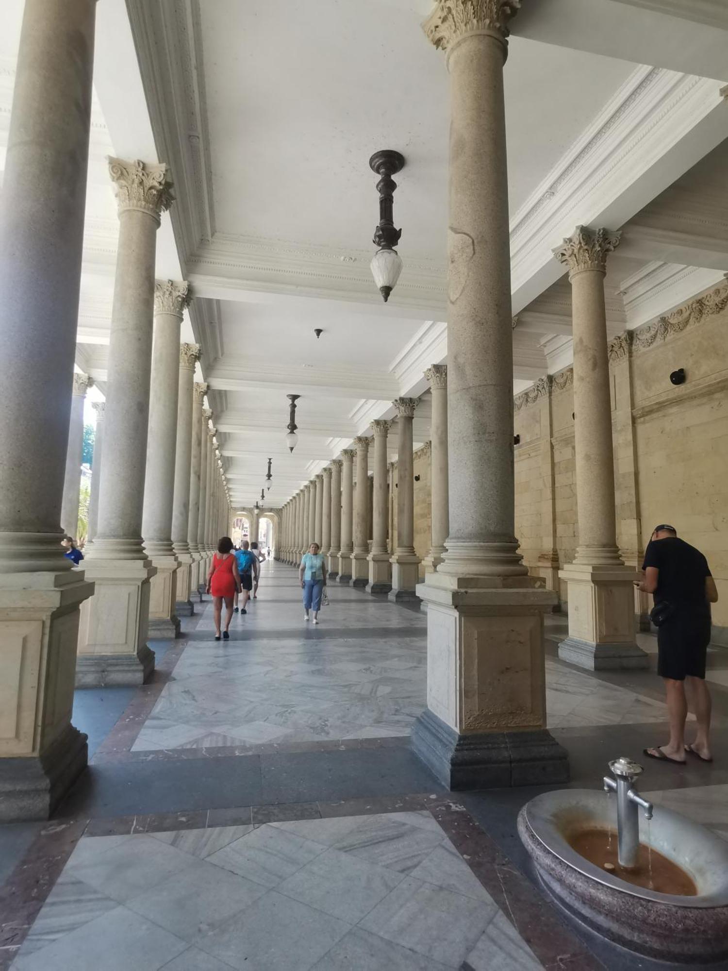 Ubytovani Ester - Utulny Byt V Lazenskem Centru Karlovych Varu Se Zahradkou Apartman Karlovy Vary Kültér fotó